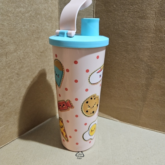 Tupperware Little Face Set - Picture 2 of 6